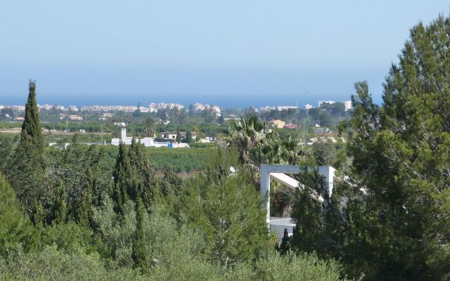 032 Villa Albardanera