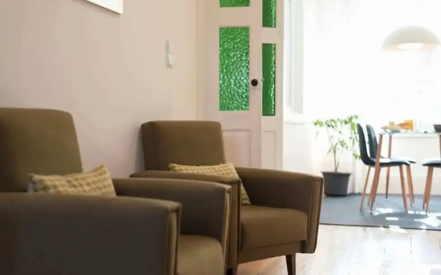 3BR D.Luis Bridge House & Terrace by GuestReady