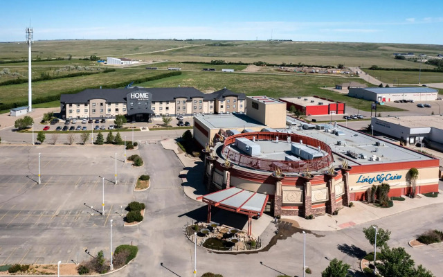 Home Inn & Suites Swift Current