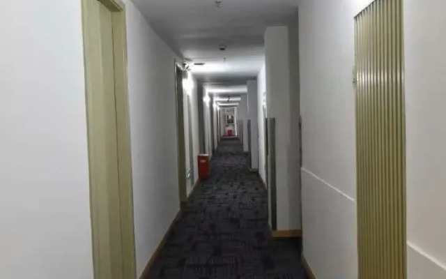 Rulai Hotel