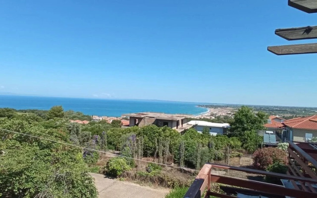 Skafidia Villa Yucca - Garden Haven Retreat