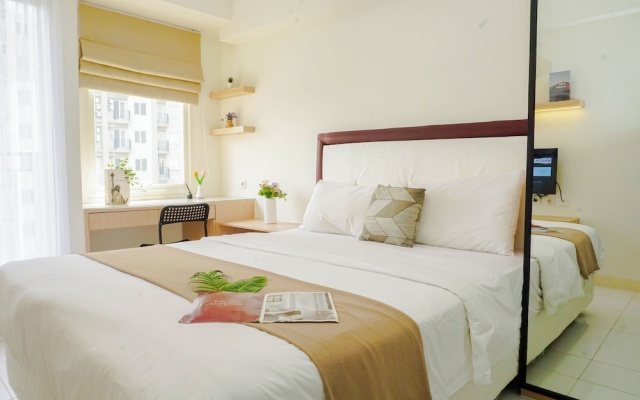 Homelike And Minimalist Studio At Apartment Podomoro Golf View – Guest Rooms – Depok