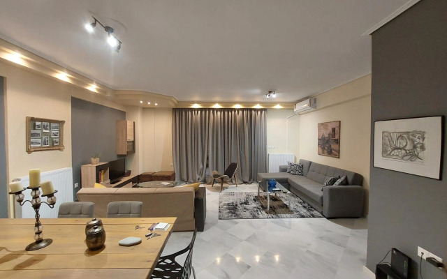 central luxury apartment