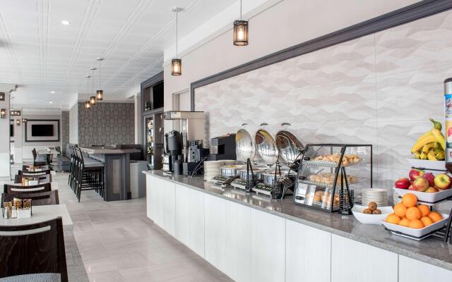 Chateau Moncton & Suites, an Ascend Collection hot