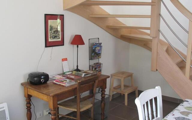 Gîte Cindré, 3 pièces, 4 personnes - FR-1-489-149