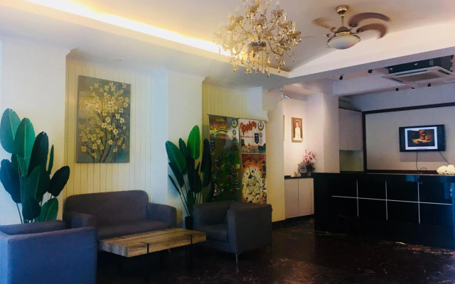 D Eastern Hotel