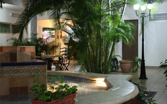Grand Hotel Colonial Cancun