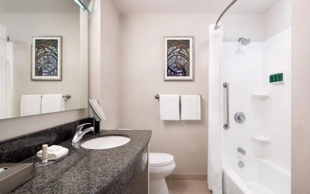 Courtyard Seattle Downtown Pioneer Square