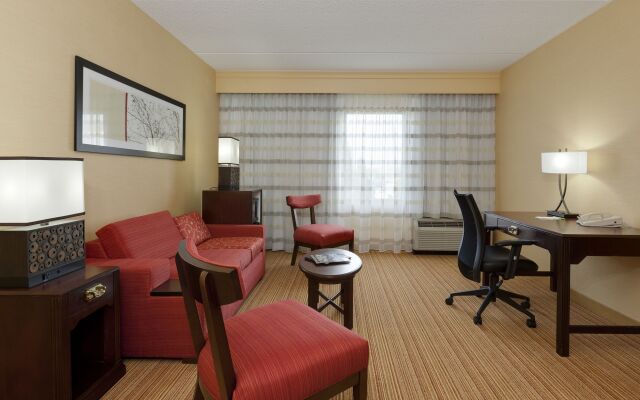 Courtyard by Marriott Chicago Midway Airport
