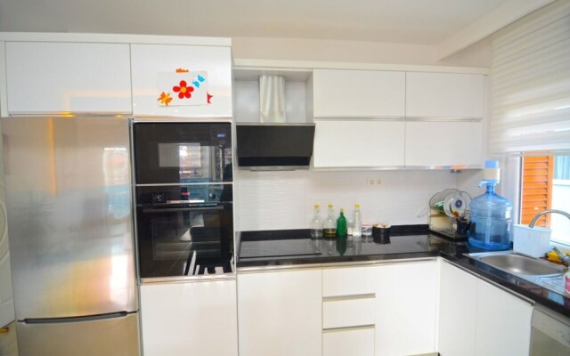 Luxury 2 Bedroom Flat 200 Meters to the sea