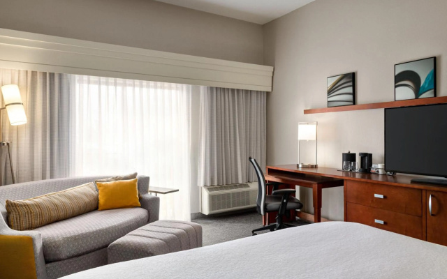 Courtyard By Marriott Tupelo