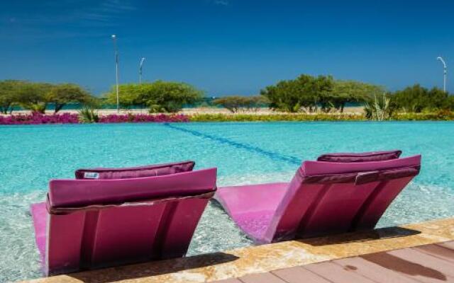 Executive Real Estate at Blue Residence