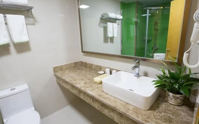 GreenTree Inn Hefei Feixi County South Jinzhai Road Jinyun International Hotel