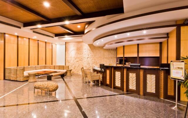 The Loft Seaside Suites