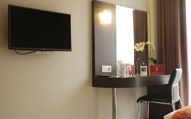 ZEN Premium Raya Lembang