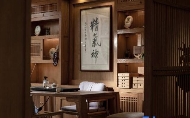 Country of Clouds Cloud end Brookside view Designer Meisu