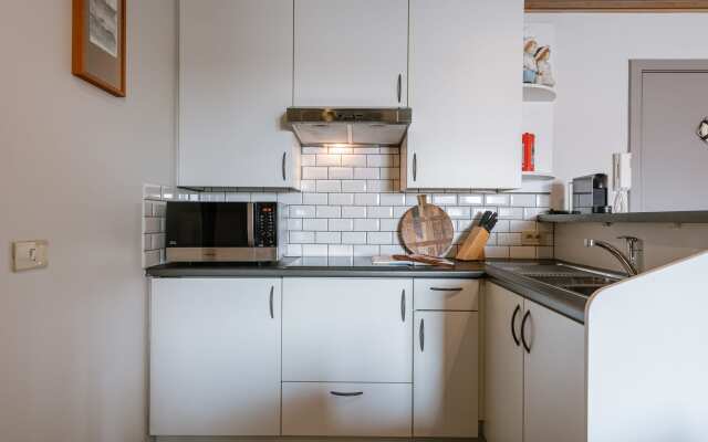 Apartment Near the Beach With Terace