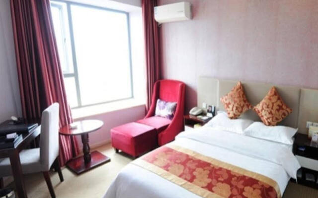 Chengdu Rayne Holiday Hotel