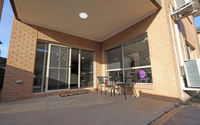 Spacious 7BRM 5-bathroom Rental House