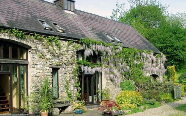 Ty Cefn Tregib B&B