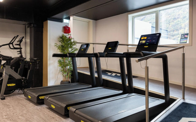 Stryn House Apartments & Hotel