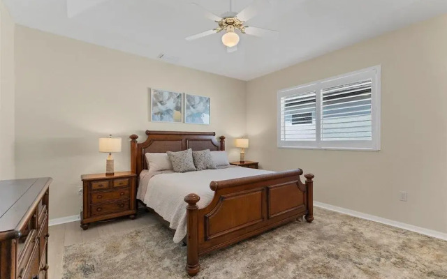 1312 sea Horse Court