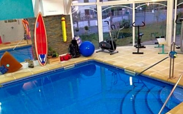 surf house