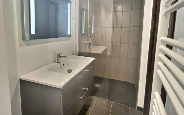 Magnifique, T2 Bis Spacieux & Calme, Neuf, Parking