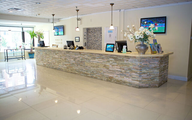 Long Beach Hotel