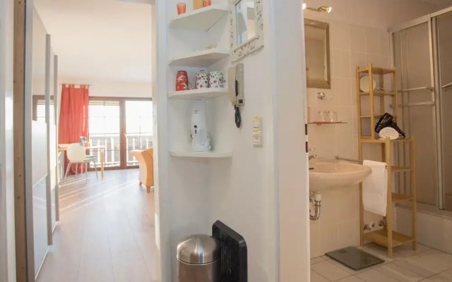 Small Studio in Neuastenberg With Balcony