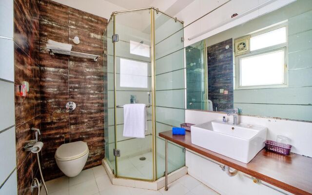 Fabhotel Rivlet