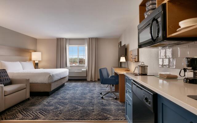 Candlewood Suites Springfield