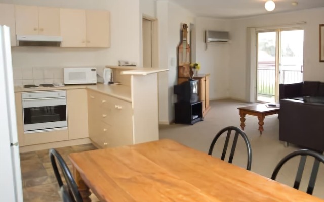 Carrington Gardens Apartments