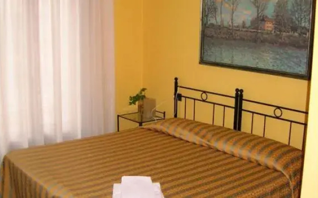 Hotel Agli Artisti &  Alloggi Agli Artisti