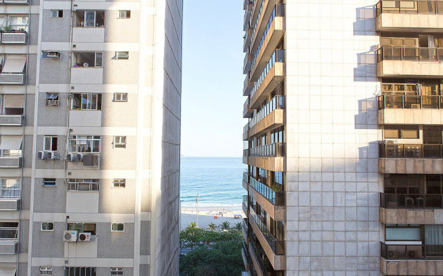 Wave Ipanema Apartments