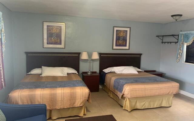 Deluxe Inn