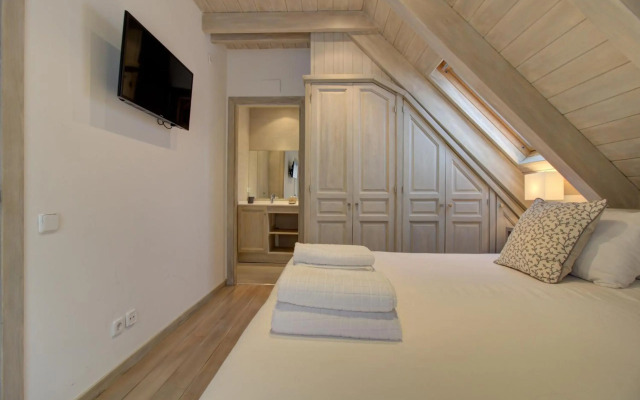 Varrados by Totiaran