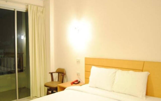 Baan Manthana House