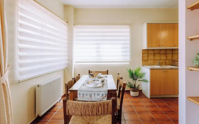 Lithostroto Suites