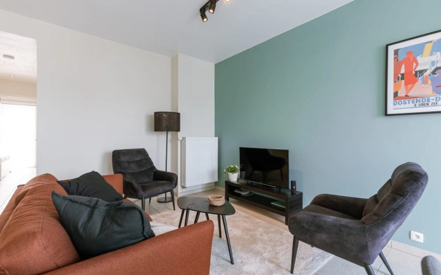 Huswell - Cozy Seaside Apartment With Terrace