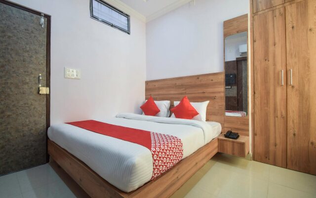 Yash Palace By OYO Rooms