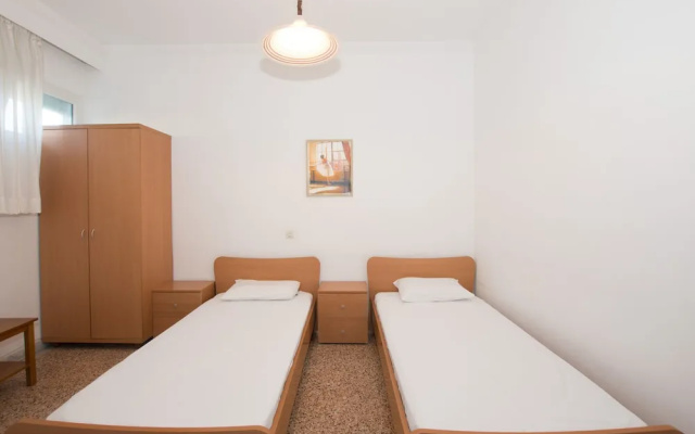 Karayiannis Hotel