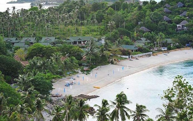 4 Bedroom Grand Deluxe Idyllic Beach Villa