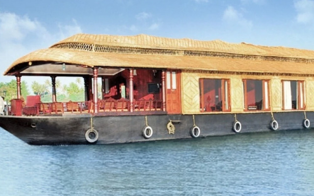 GuestHouser 3 BHK Houseboat 9f4e