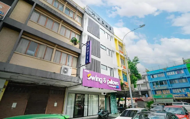 Swiss Cottage Hotel