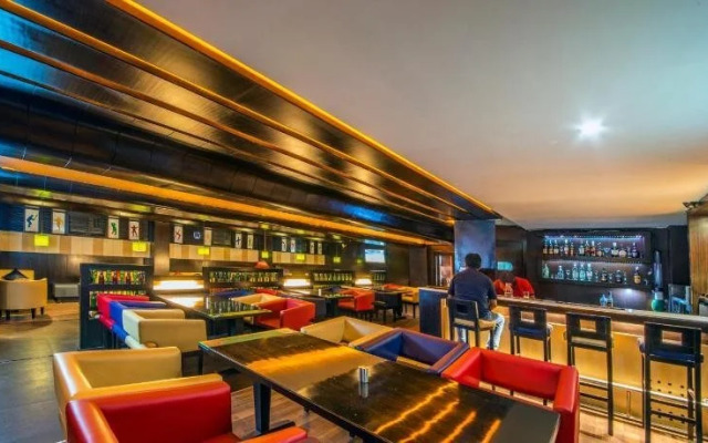 Yashwee International