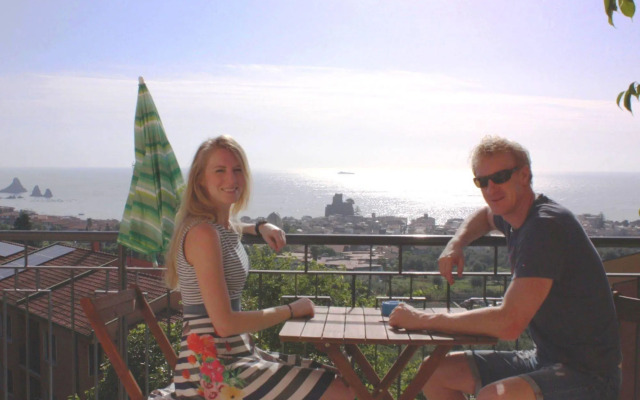 Pupi Catania Etna B&B