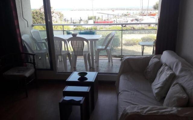 T3 Carnon, 1ère ligne 50m plage terrasse parking