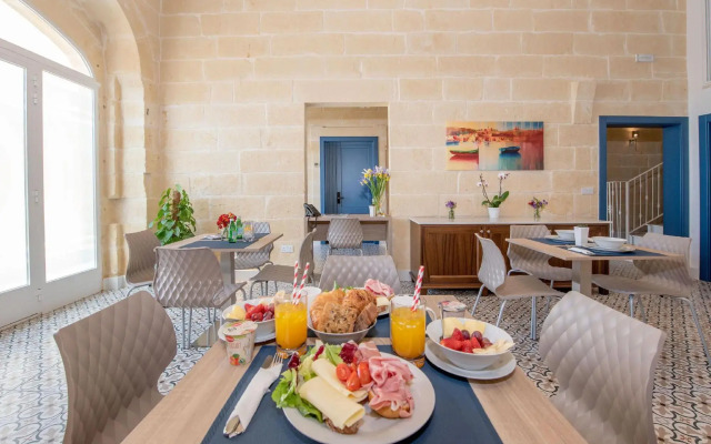 Georges Boutique Living