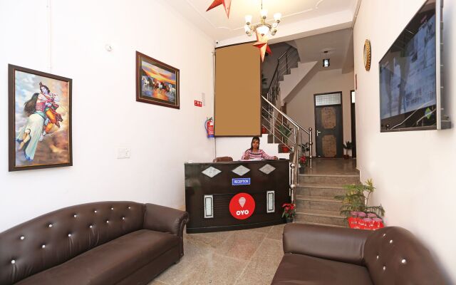 OYO 11504 N D Star Residency